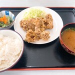 Ubeshi Koutsuukyoku Shokudou - 定食 550円