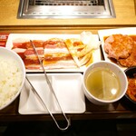 Yakiniku Raiku - 