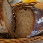 ダン ル シエル - 自家製パン