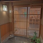 つるとかめ - お店の入口