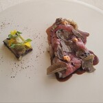 サンス・エ・サヴール - 牛サーロインの炭火焼:炭火の良い香りがします