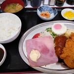 赤丸食堂 - 特ランチの定食♪