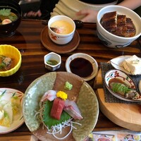 炭焼うな富士 白壁別邸 - 