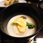 Suimeikan - 煮物椀 栗胡麻豆腐など