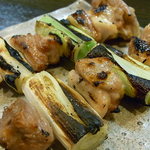 焼鳥佐藤 - 白葱と一緒に塩味で♪