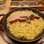 teppannosupagetthi - 一枚ベーコンのペペロンチーノ。大盛り。