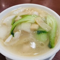 全家福 新館 - 海鮮そば
