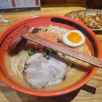 北海道名物らー麺 えびそば一幻 総本店 - ほどほど　太麺　えびみそ　麺増量