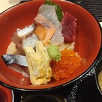 旬菜和 - お昼の海鮮丼　¥1100