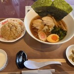 Supa Ando Gorufu Rizoto Kuji - 2日目のゴルフ合間のランチ