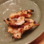 木挽町 とも樹 - 明石の新イカのゲソの炙り