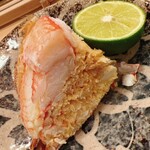 木挽町 とも樹 - 噴火湾の毛蟹。女将さんが丁寧に仕込まれました。毛蟹の味噌がウンマイ