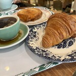 Tiong Bahru Bakery - 