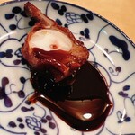 木挽町 とも樹 - このツメが抜群にウンマイ。『奈可久さんに近づきました』と呟くと『あおうでしょ、最近味が変わったなと。十七年たってようやくこの味になりました』となんだか嬉しそうな親方