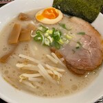 らーめん もかすけ - 塩とんこつらーめん 780円