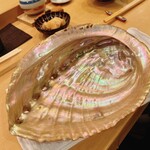 木挽町 とも樹 - でっかい鮑の内側