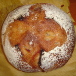 ブーランジュリー タカギ - りんごのパン