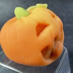 久栄堂菓子舗 - 『ねりきり(ハロウィン)』