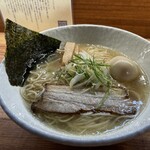 Chuukasoba Kimino Aru - 塩ラーメン　味玉