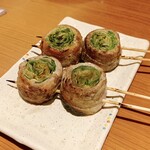 九州料理 博多花串 - レタス巻き（¥329）（税込）