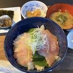 Hama No Nanahikari - メバルとヒラメ丼