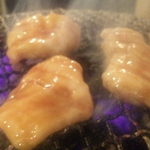 ホルモン俵屋 - シマチョウ辛味噌680円