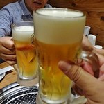 博多 笑門 - まずは生ビールで乾杯！