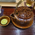 や満祢 甚五郎 - 丹波産松茸と鱧の土瓶蒸し