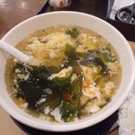七輪焼肉 安安 - たまごとワカメのスープです。あっさりしていて美味しい。