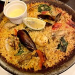 牡蠣と魚介のレストラン クオーレ デルペッシェ - 
