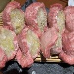 焼肉ホルモン 山水縁 - 