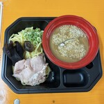 らぁ麺 しろがね - 料理写真:つけ麺