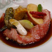 游玄亭 銀座 - これも定番？壷漬けカルビ