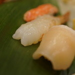 千春鮨 - ホタテ、ボタン、カニ