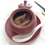 トゥーランドット - ナツメ四つ宝入り金華ハムの澄まし蒸しスープ