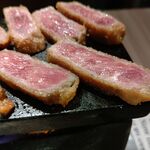 牛かつもと村 - ●ﾗﾝﾁ 定食。牛ｶﾂ195ｇ定食2600+生中ビール500=3,100円 