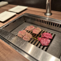 焼肉うしごろ 新宿三丁目店 - 