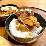 Tsukiji Gohan Dokoro Shizuku - 豚バラ大根 ミニ丼 と
                        豆乳坦々ミニうどん