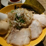 麺処 寅路 - 海老油特製味噌ラーメン（大盛）