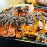 わかくさ - 料理写真:鶏もも一枚の焼きとり重定食