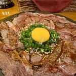 大衆肉ビストロ Lit - 