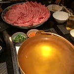 楼蘭 - しゃぶしゃぶ
すごくお肉が柔らかくておいしい！
これからの季節は鍋もいいですね (*´ڡ`●)
