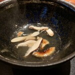蒼 - 鱧と松茸のコンソメ