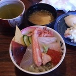 大山屋 - 海鮮丼(ランチ用) 750円