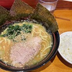 横浜家系ラーメン 大将家 - 