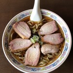 手打ラーメン三玉家 - チャーシューメン800円硬め