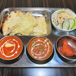 インド料理 リハナ - 料理写真:ハーフ&ハーフ定食（チーズナン変更）