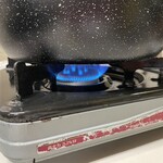 かも料理　まりも本店 - 火加減に注意しながら･･･