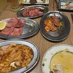 芝浦ホルモン 本店 - 