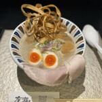 鶏Soba 座銀 - 【煮干し吟醸　nigori 950円　燻製玉子180円】